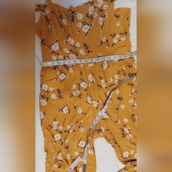 Boho Maxi Jumpsuit Abercrombie Yellow Floral NWOT Large - Picture 4 of 8